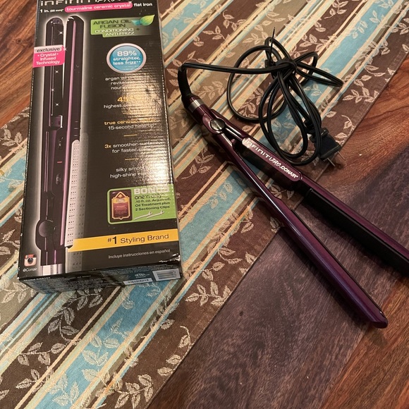 Ceramic iron one time was used for hair - Picture 5 of 6